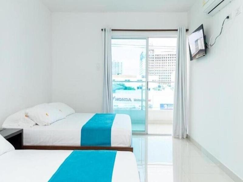 Hotel Aguamarina image
