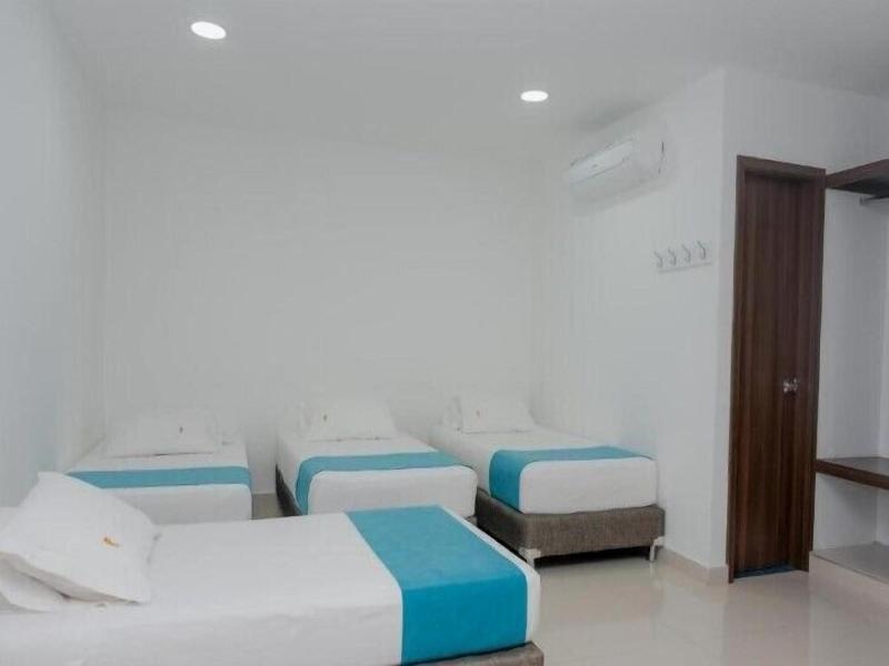 Hotel Aguamarina image