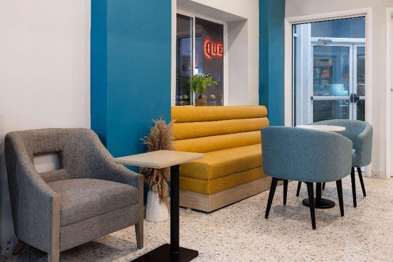 The Vibes Hotel Trademark Collection By Wyndham image