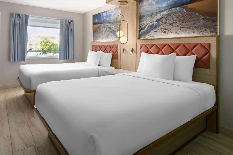 The Vibes Hotel Trademark Collection By Wyndham image