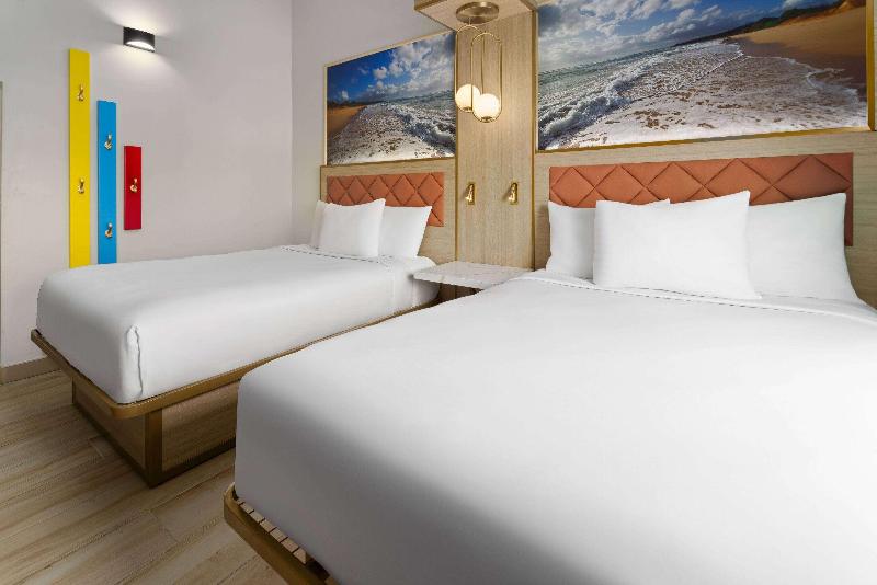 The Vibes Hotel Trademark Collection By Wyndham image