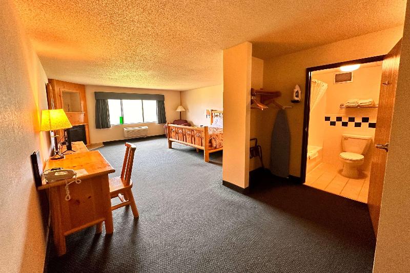 Shell Lake Lodge A Travelodge By Wyndham image