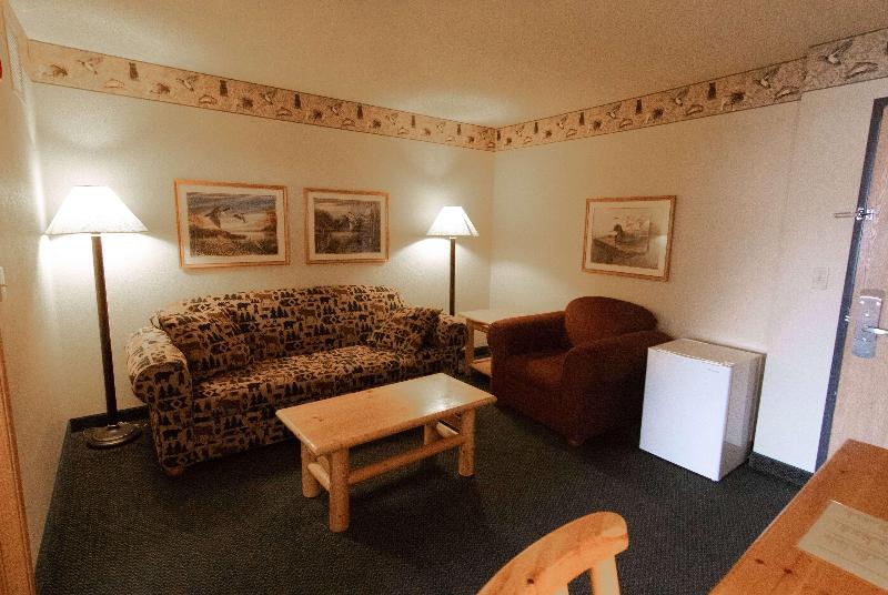 Shell Lake Lodge A Travelodge By Wyndham image