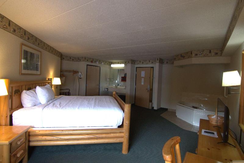 Shell Lake Lodge A Travelodge By Wyndham image