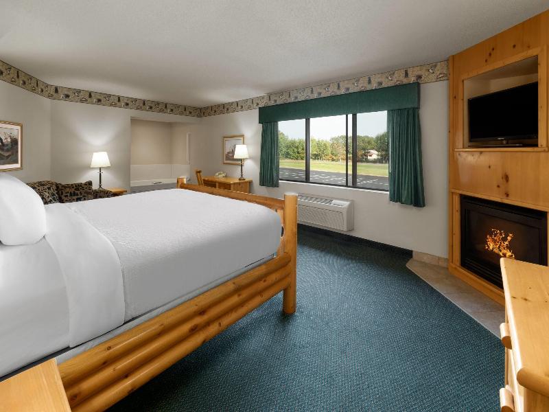 Shell Lake Lodge A Travelodge By Wyndham image