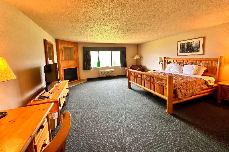 Shell Lake Lodge A Travelodge By Wyndham image