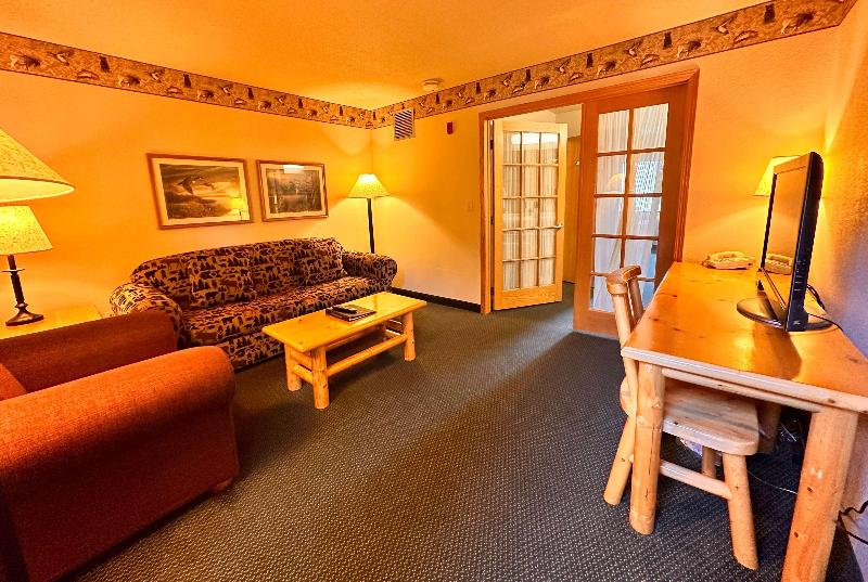 Shell Lake Lodge A Travelodge By Wyndham image