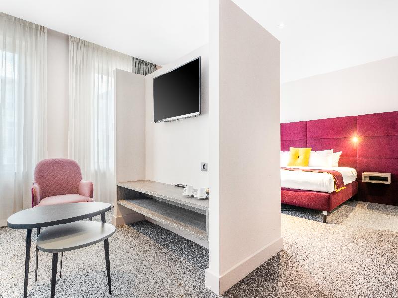 Marivaux Hotel image