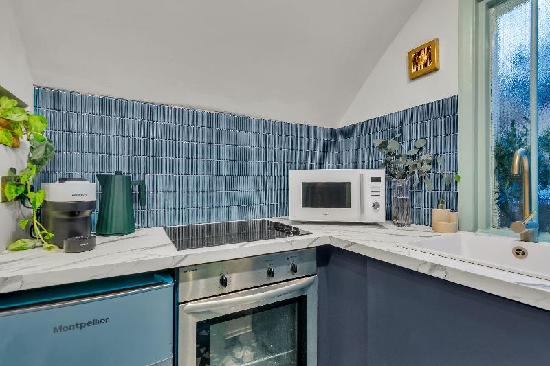Modern Kensington Apartments image