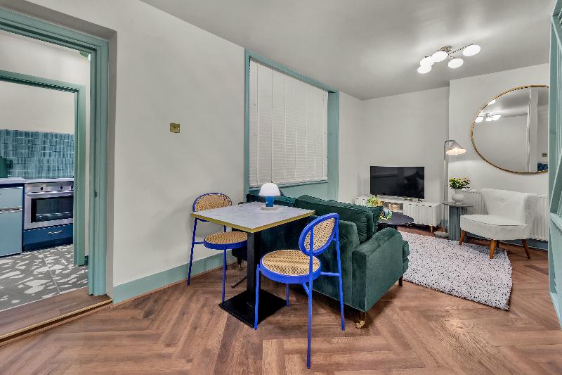 Modern Kensington Apartments image