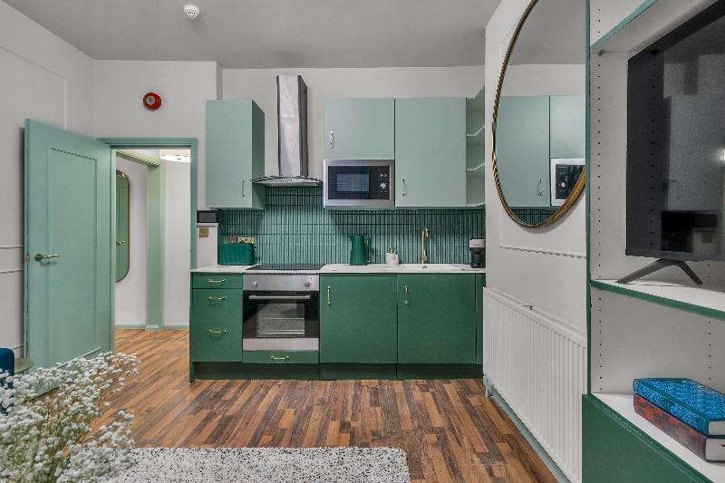 Modern Kensington Apartments image