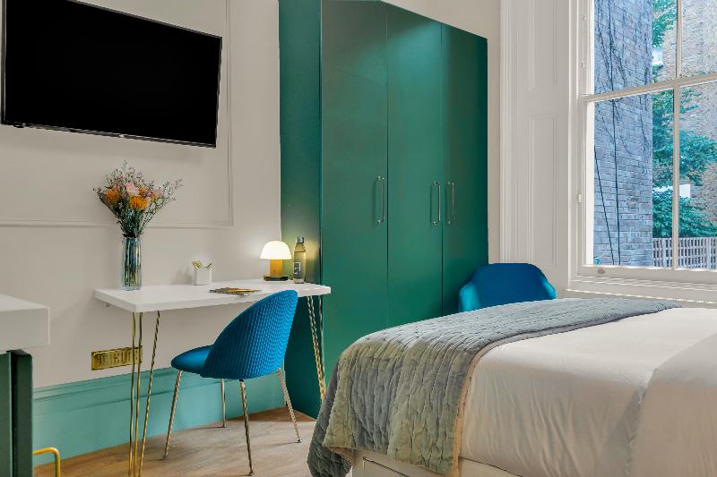 Modern Kensington Apartments image