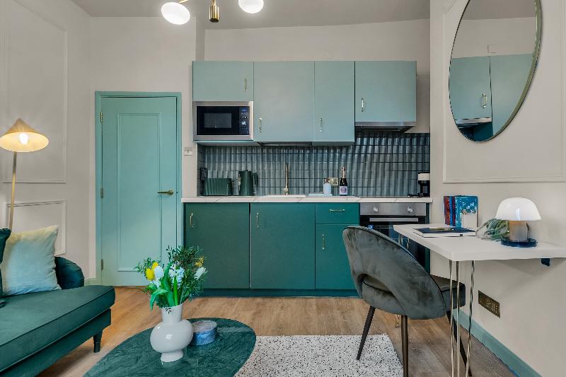 Modern Kensington Apartments image