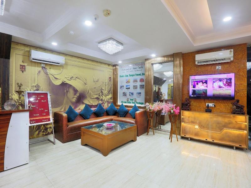 Hotel Clink image
