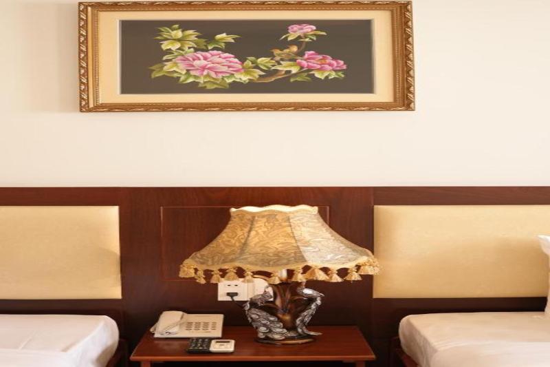 Pleiku Hotel By Gia Lai Tourist image
