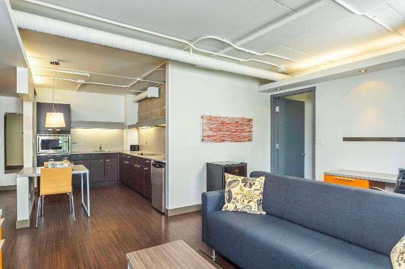 Barker Suites Southport image