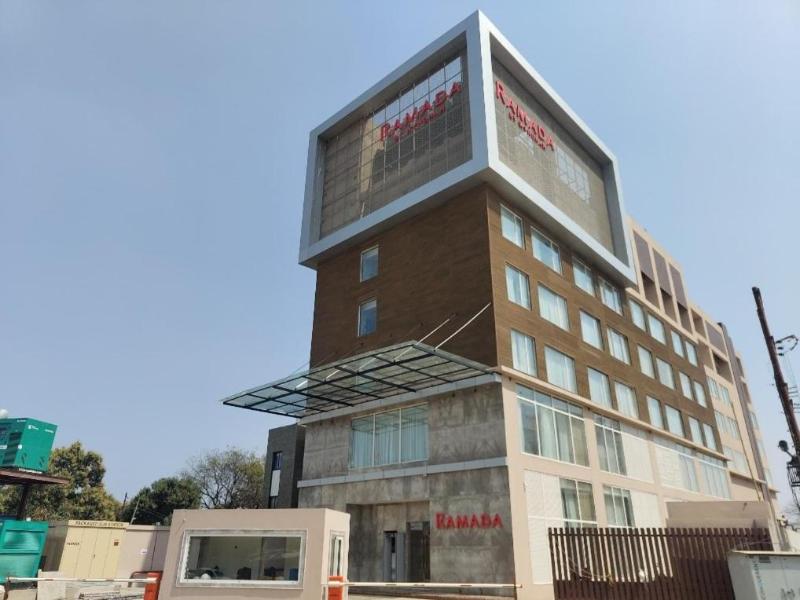 Ramada By Wyndham Gorakhpur Gorakhnath Mandir Road image