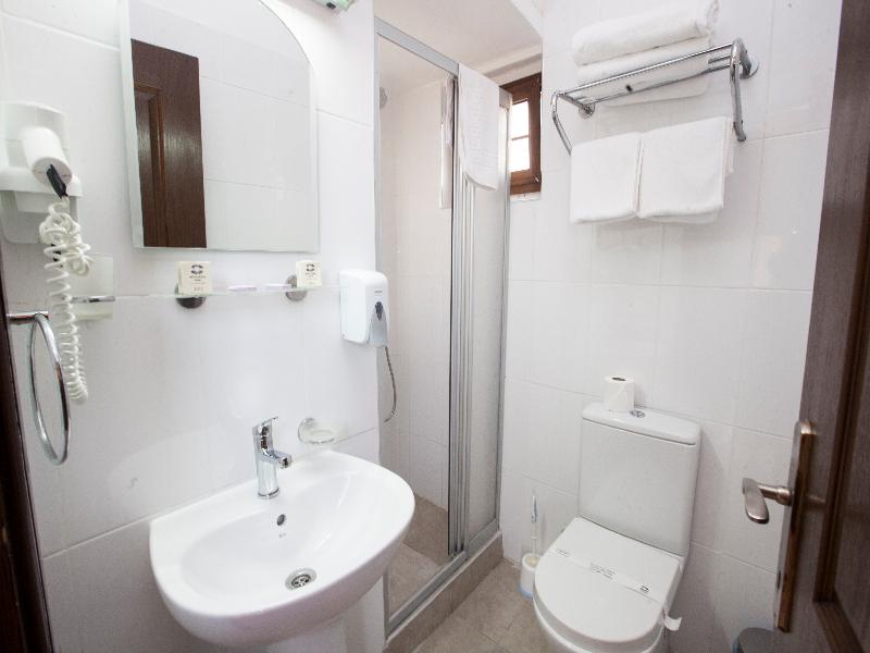 White Pearl Hotel image