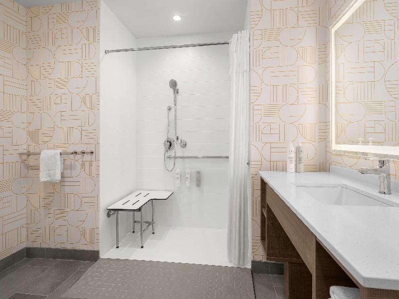 Home2 Suites By Hilton Eureka image