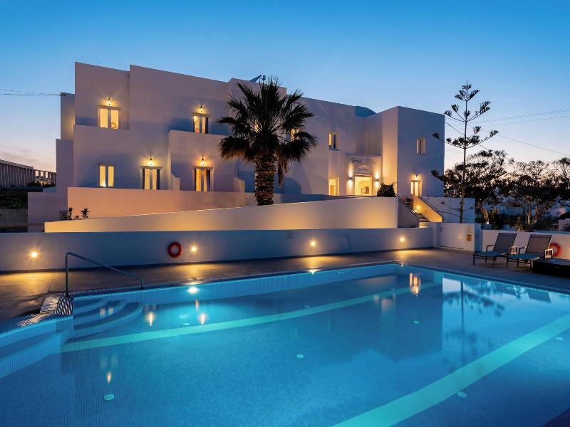 Nikos Hotel — general view