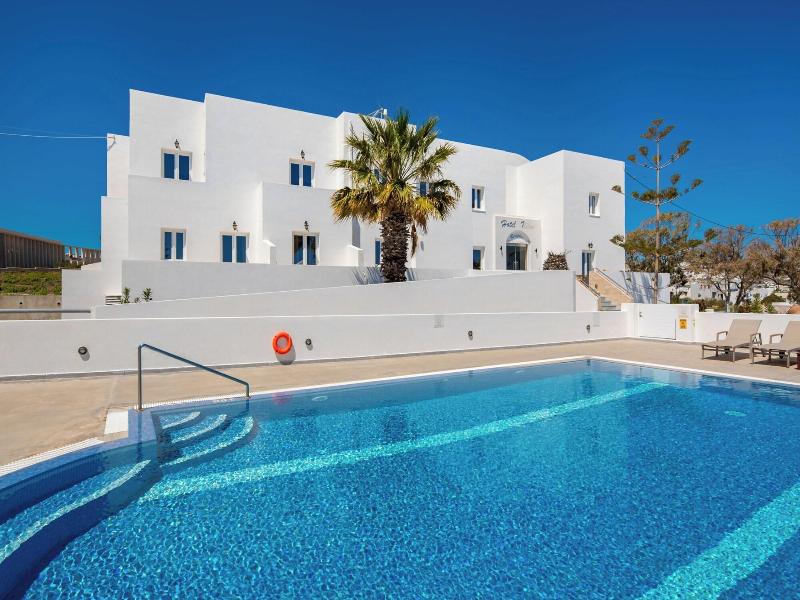 Nikos Hotel — general view