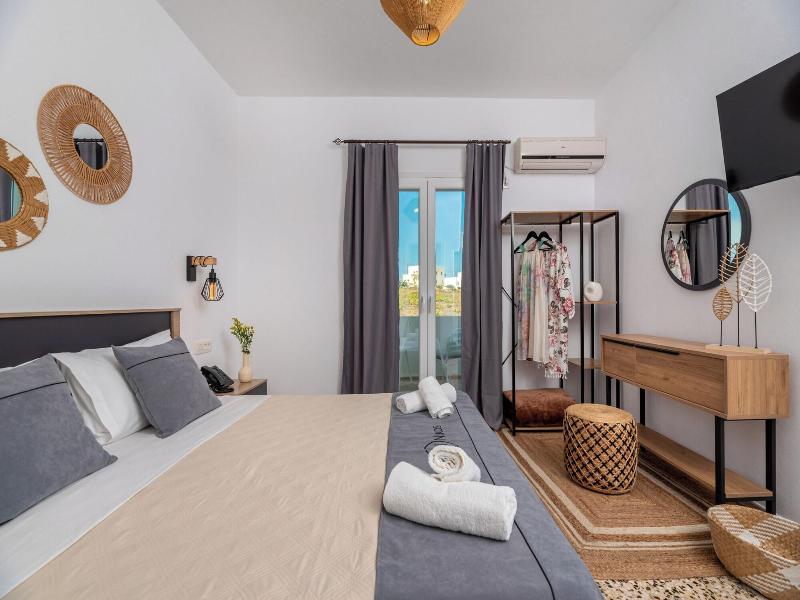 Nikos Hotel image