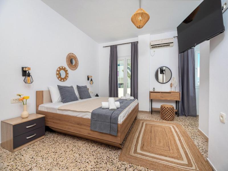 Nikos Hotel image