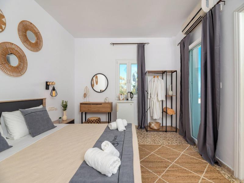 Nikos Hotel image
