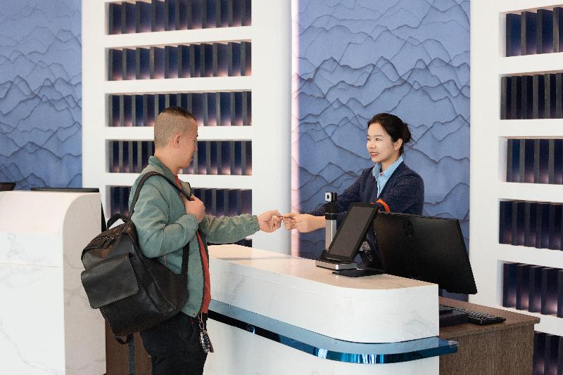 Holiday Inn Express Yinchuan Lanxi Valley Plaza image