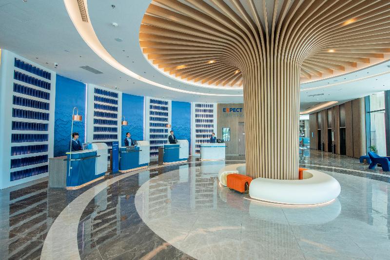 Holiday Inn Express Yinchuan Lanxi Valley Plaza image