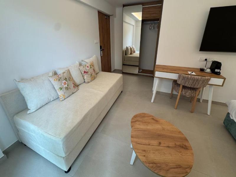Hypnos Boutique Hotel image