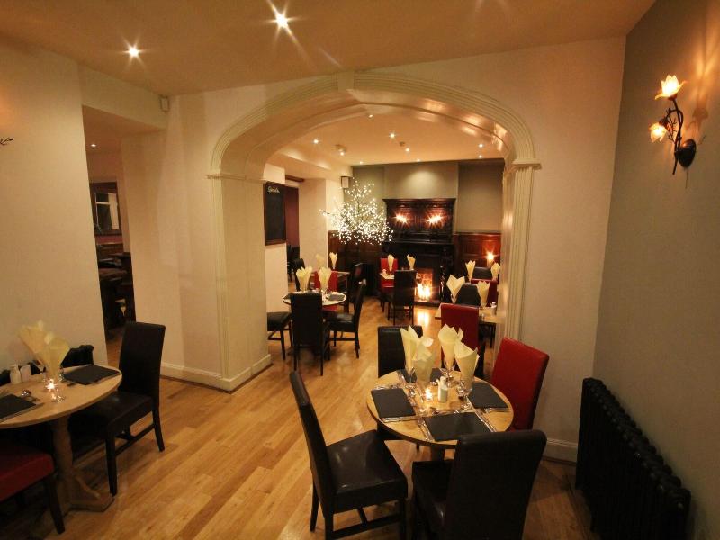 Aberdunant Hall image