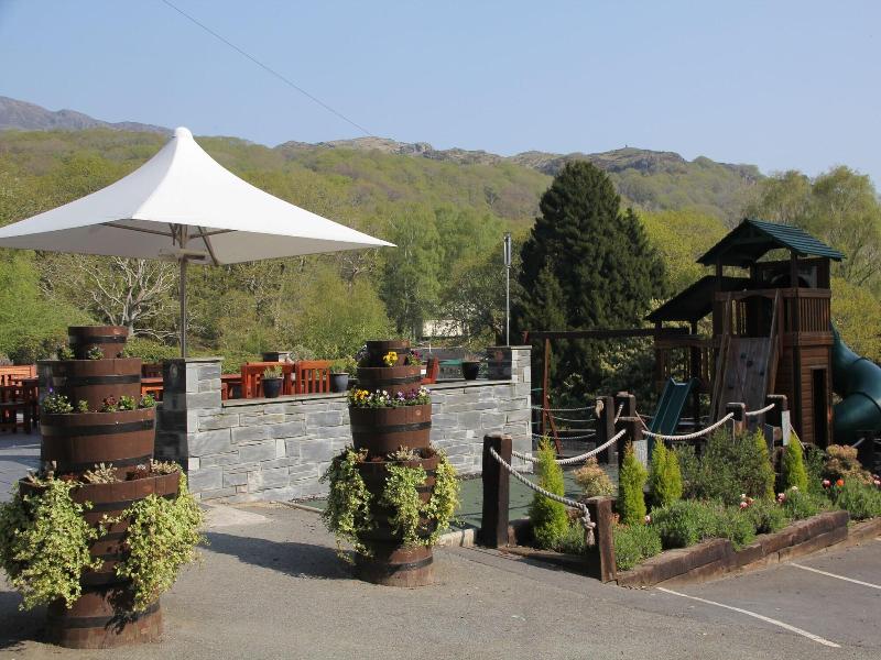 Aberdunant Hall image