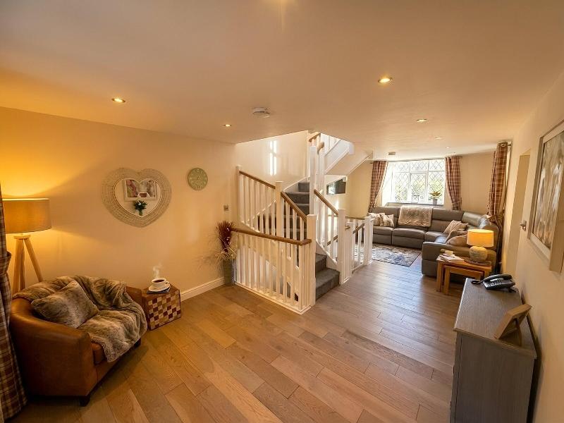 Aberdunant Hall image