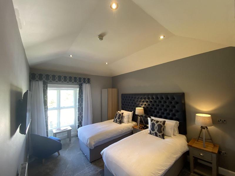 Aberdunant Hall image