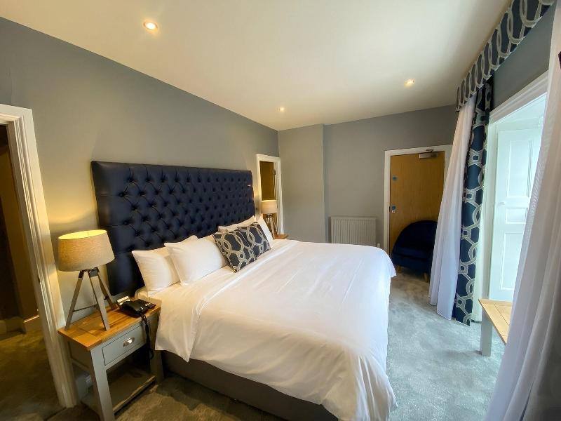Aberdunant Hall image