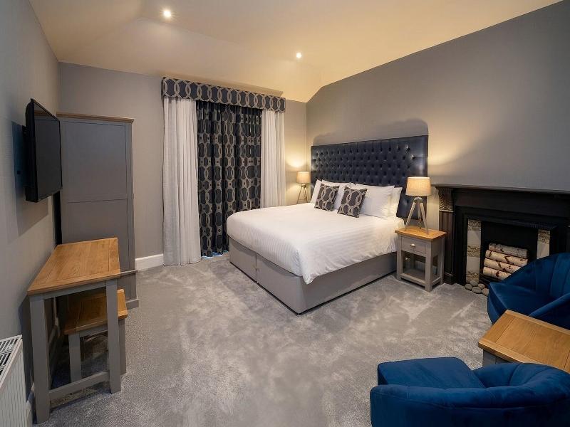 Aberdunant Hall image