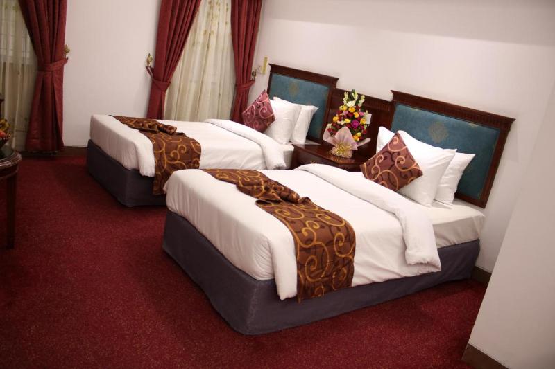 Hotel West Valley image