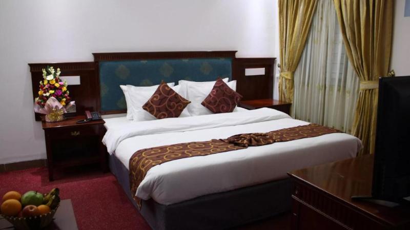 Hotel West Valley image