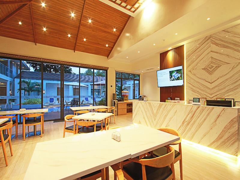 Cocotree Resort Panglao image