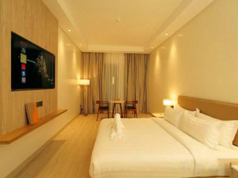 Cocotree Resort Panglao image
