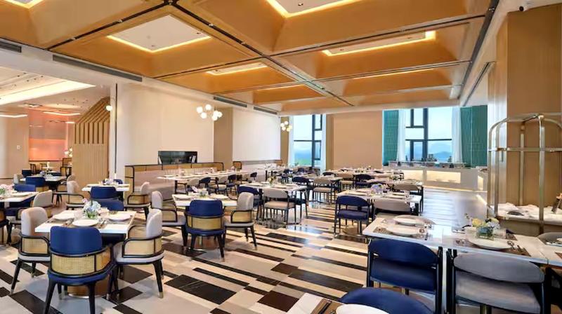 Hilton Garden Inn Huludao Longxing Road image