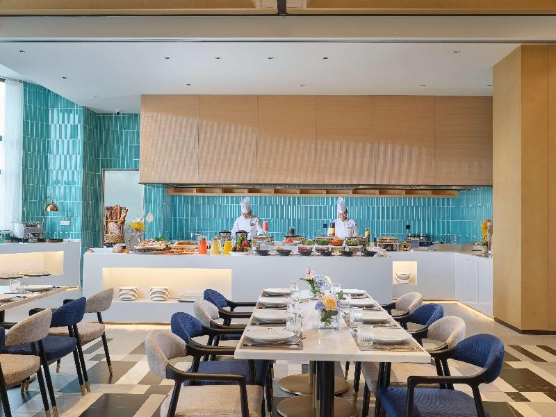 Hilton Garden Inn Huludao Longxing Road image