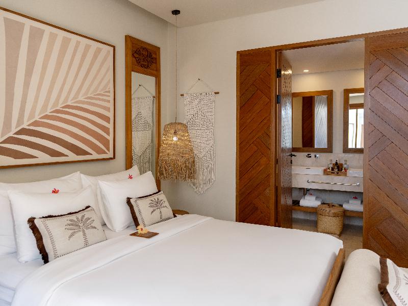 Cocana Resort Gili Trawangan image