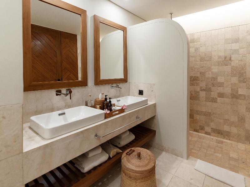 Cocana Resort Gili Trawangan image