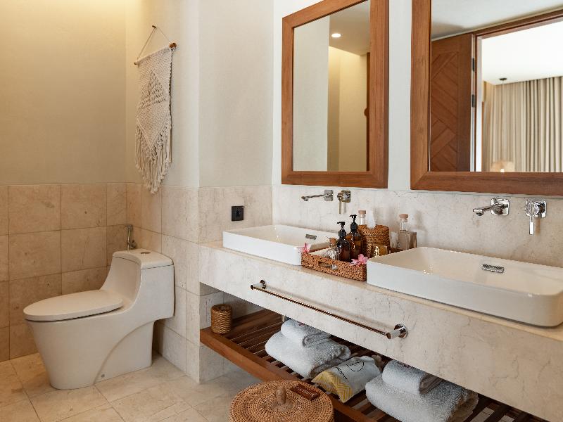 Cocana Resort Gili Trawangan image