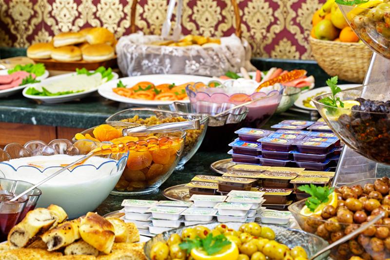 Food & Beverage