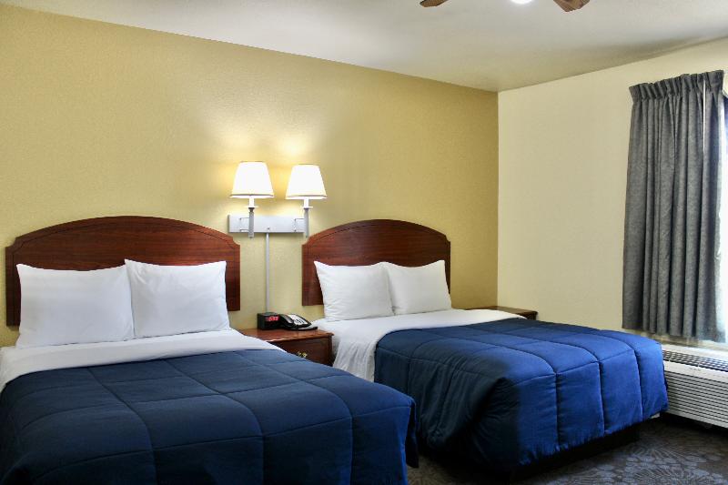 Candlelight Inn & Suites Hwy 69 Near Mcalester image