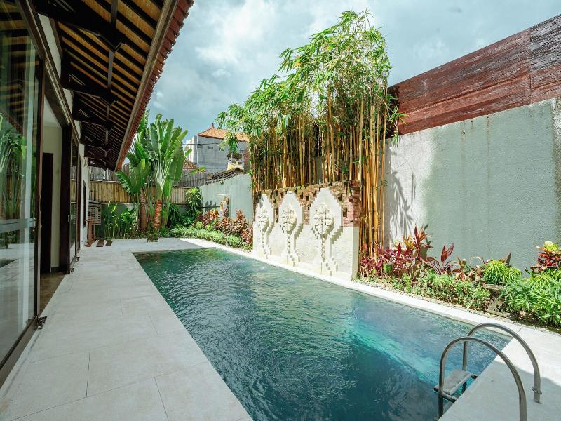 Shanti Estate Seminyak By Nakula image