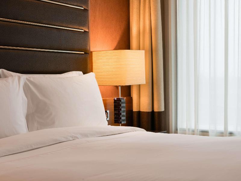 Sofitel London Heathrow image